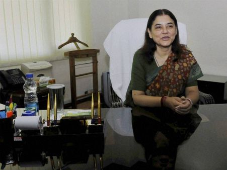 ಶಾಲೆಗಳಲ್ಲಿ ಜಂಕ್‌ ಫುಡ್ ಬೇಡವೆಂದ ಸಚಿವೆ ಮನೇಕಾ