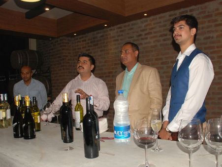 ಬೆಂಗಳೂರಿನಲ್ಲಿ ವೈನ್ ಲೈಬ್ರರಿ ಮತ್ತು ವೈನ್ ಅಕಾಡೆಮಿ