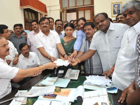 ಕೊಲಂಬೋದಲ್ಲಿ ಜೆಡಿಎಸ್ ಸಭೆ: ಖರ್ಚು ಯಾರದ್ದು?