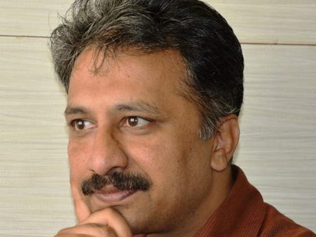 ಪ್ರತಿಯೊಂದೂ ಕನ್ನಡದಲ್ಲೇ ಸಿಗಲಿ - ಆನಂದ್ ಜಿ