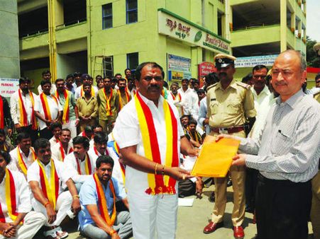 ಹಿಂದಿ ಹೇರಿಕೆ. ಕರವೇ ನಾರಾಯಣ ಗೌಡ್ರ ಲೇಖನ - 3