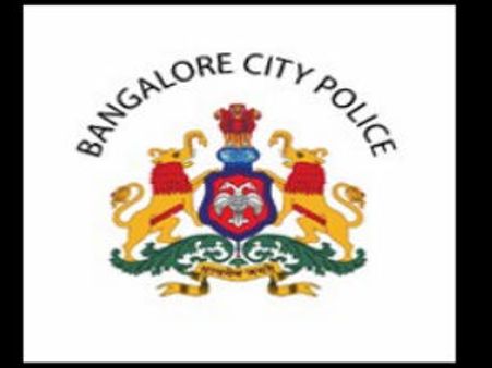 ಶಾಸಕರ ವಿರುದ್ಧ ದೂರು: ಪೇದೆಗಳ ಎತ್ತಂಗಡಿ