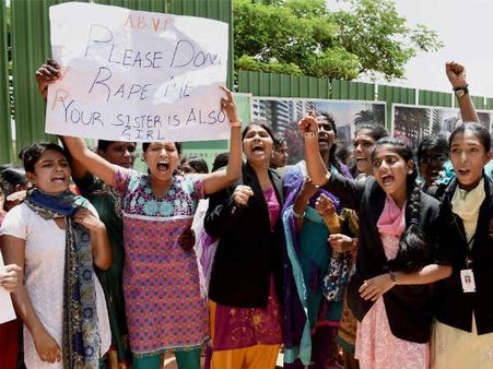 ಅತ್ಯಾಚಾರ ಪ್ರಕರಣ, ಶುಕ್ರವಾರ ಏನಾಯ್ತ?