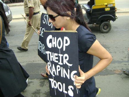 ಪೋಷಕರ ಕೂಗಿಗೆ, ಹಾರ್ಲೆ ಗುಡುಗಿಗೆ ಏಳುವುದೇ ಸರ್ಕಾರ?