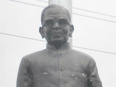 ಶ್ರಾವಣದ ಊರಲ್ಲಿ ಗೋಕಾಕರ ನಿರರ್ಥಕ ಹುಟ್ಟುಹಬ್ಬ