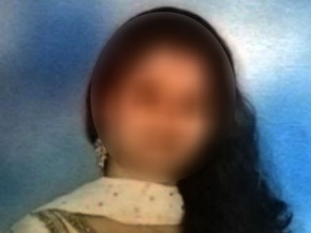 ಮದುವೆಯಾಗಲು ಒಪ್ಪದ ಅಕ್ಕನ ತಲೆ ಬೋಳಿಸಿದ!