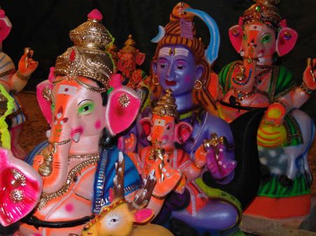 ಬಣ್ಣದ ಗಣಪತಿಗೆ ಬೈ, ಮಣ್ಣಿನ ಗಣೇಶನಿಗೆ ಜೈ