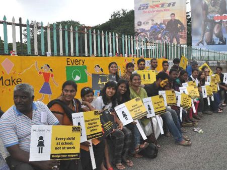 ಹೆಣ್ಣು ಮಕ್ಕಳ ರಕ್ಷಣೆಗಾಗಿ ಬೆಂಗಳೂರಿನಲ್ಲಿ ಜಾಗೃತಿ