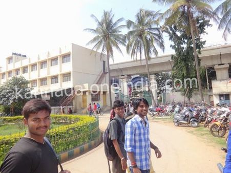 ಕಿಸ್ ಆಫ್ ಲವ್ː ಬೆಂಗಳೂರು ವಿದ್ಯಾರ್ಥಿಗಳು ಏನಂತಾರೆ?