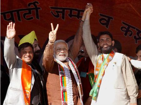 ಕಾಶ್ಮೀರಿ ನಿರಾಶ್ರಿತರ ಸಮಸ್ಯೆ ಬಗೆಹರಿಸ್ತೇವೆ : ಮೋದಿ