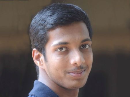 ಎಲ್ಲ ಓದಲಿ ಎಂದು ನಾನು ಬರೆಯುವುದಿಲ್ಲ - ವಿನಾಯಕ