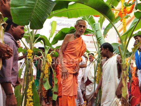 ಪೇಜಾವರ ಶ್ರೀಗಳ ದಾಖಲೆಯ ಪರ್ಯಾಯಕ್ಕೆ ಬಾಳೆಮುಹೂರ್ತ