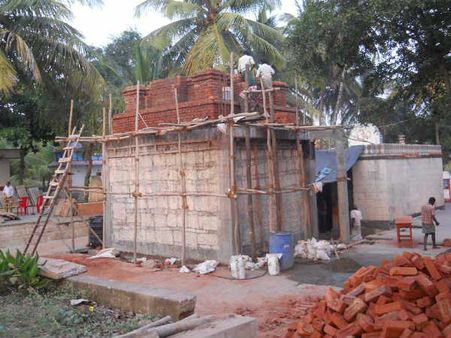 ಲಕಮನಹಳ್ಳಿ ಸೋಮೇಶ್ವರ ದೇಗುಲ ಜೀರ್ಣೋದ್ಧಾರ ಆರಂಭ