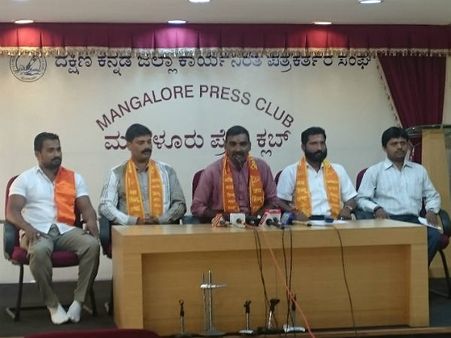 ಸಂತರ ಸಮ್ಮೇಳನದಲ್ಲಿ ಮರು ಮತಾಂತರಕ್ಕೆ ಚಾಲನೆ