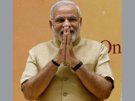 ಹಬ್ಬದ ಸಂಭ್ರಮ ಹೆಚ್ಚಿಸಿದ ಪ್ರಧಾನಿ ಮೋದಿ ಟ್ವೀಟ್ಸ್