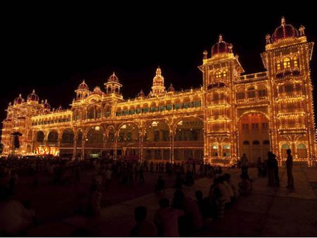 ಮೈಸೂರು : ಗನ್ ಹೌಸ್‌ನಿಂದ ಚಾಮುಂಡಿ ಬೆಟ್ಟಕ್ಕೆ ಸುರಂಗ ಪತ್ತೆ