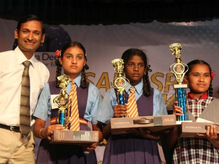 ಮಕ್ಕಳ ಆಂಗ್ಲ ಜ್ಞಾನ ಹೆಚ್ಚಿಸುವ 'ಸ್ಪೆಲ್ಲಿಂಗ್ ಬೀ' ಸ್ಪರ್ಧೆ