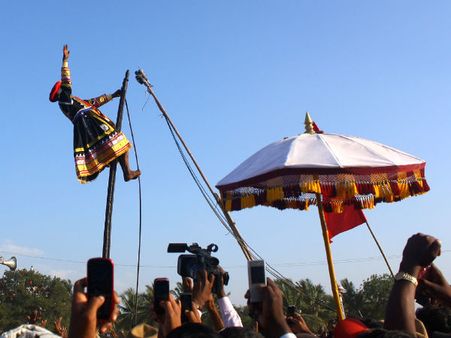 'ಮುತ್ತಿನ ಗಂಟಿನ' ಬಗ್ಗೆ ಮೈಲಾರ ಕಾರ್ಣಿಕ ಭವಿಷ್ಯ