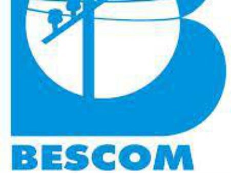 ವಿದ್ಯುತ್ ಕಂಬ ಸ್ಥಳಾಂತರಿಸಲು ಲಂಚ ಕೇಳಿ ಸಿಕ್ಕಿಬಿದ್ದ