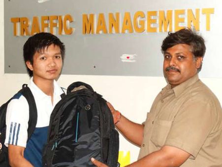 ಈ ಆಟೋ ಚಾಲಕನ ಪ್ರಾಮಾಣಿಕತೆಗೆ ಬೆಲೆಕಟ್ಟಲು ಸಾಧ್ಯವೆ?