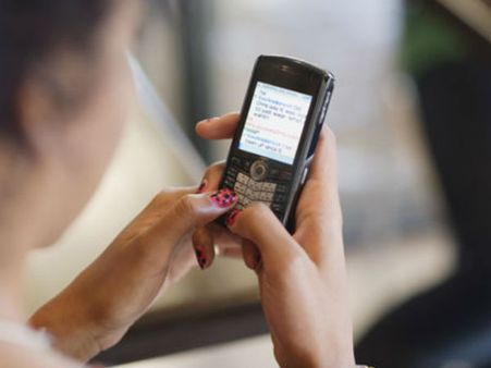 ಮೊಬೈಲ್ ಗ್ರಾಹಕರಿಗೆ ಕೊಡುಗೆ, ರೋಮಿಂಗ್ ದರ ಕಡಿತ