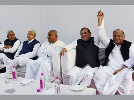 6 ಪಕ್ಷಗಳ ವಿಲೀನ, ಜನತಾ ಪರಿವಾರಕ್ಕೆ ಮುಲಾಯಂ ಕಿಂಗ್