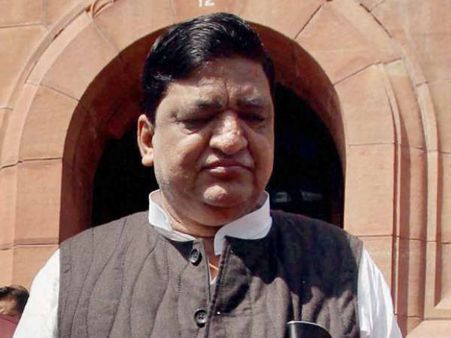 ಸಲ್ಮಾನ್ ಮುಸ್ಲಿಂ ಆಗಿದ್ದಕ್ಕೆ ಶಿಕ್ಷೆ ಅಂದವನಿಗೆ ಟ್ವಿಟ್ಟರಲ್ಲಿ ಮಂಗಳಾರತಿ