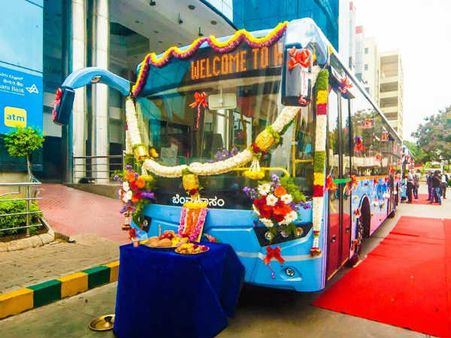 ಬೆಂಗಳೂರು ರಸ್ತೆಗಿಳಿದ ಯುಡಿ ವೋಲ್ವೊ ಬಸ್ ವಿಶೇಷತೆ ಏನು?