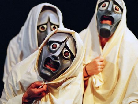 ದಿವಾಳಿಯಾಗಿರುವ ಗ್ರೀಸ್ ದೇಶದ ಗತಕಾಲದ ಇತಿಹಾಸ