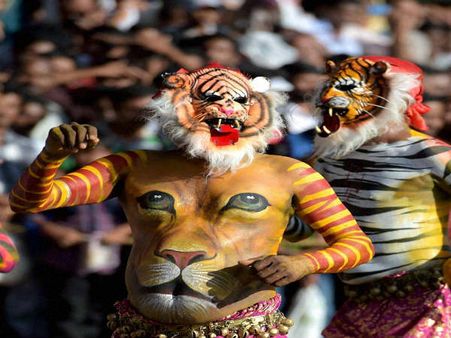 ಜಾನಪದ ಲೋಕದ ಮೇರು ನೃತ್ಯ ಹುಲಿವೇಷದ ಸುತ್ತ