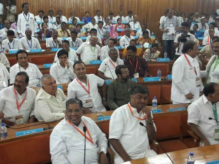 ಬಿಬಿಎಂಪಿಯಲ್ಲಿ ಕಾಂಗ್ರೆಸ್-ಜೆಡಿಎಸ್ ಮೈತ್ರಿಕೂಟಕ್ಕೆ ಜಯ