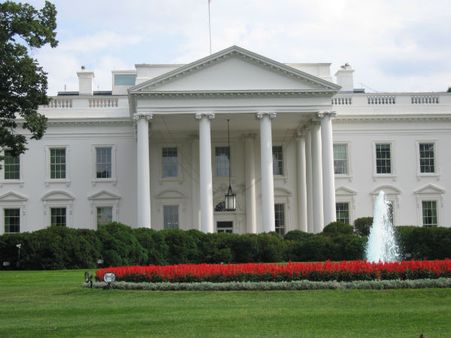 ವೈಟ್ ಹೌಸ್ ಅರ್ಥಾತ್ ಶ್ವೇತಭವನ : ಜಾಗತಿಕ ಶಕ್ತಿ ಕೇ೦ದ್ರದ ದ್ಯೋತಕ