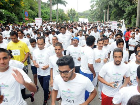 ಆರೋಗ್ಯ ವೃದ್ಧಿ, ವಿಶ್ವಶಾಂತಿಗೆ ಬೆಂಗಳೂರಲ್ಲಿ ಓಟ