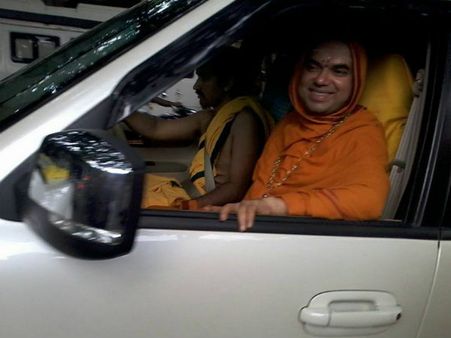 ಪುರುಷತ್ವ ಪರೀಕ್ಷೆಗೆ ಹಾಜರಾಗದ ರಾಘವೇಶ್ವರ ಶ್ರೀಗಳು