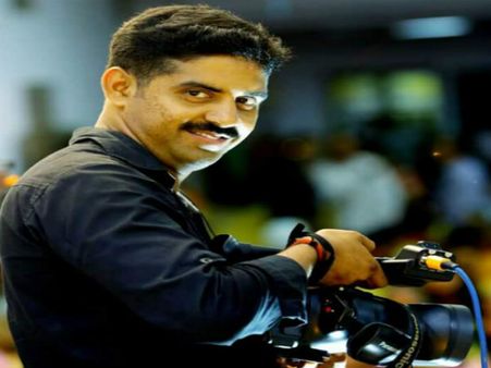 ಮದುವೆಯಾಗುವ ಛಾಯಾಗ್ರಾಹಕ ಸ್ಮಶಾನ ಸೇರಿದ