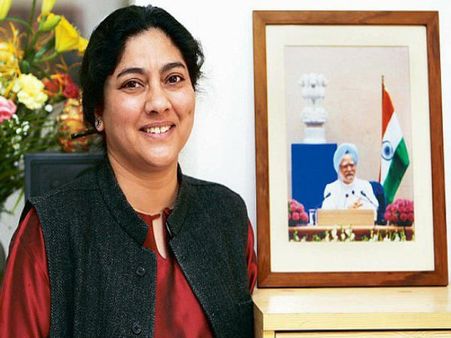 ಮೂಡಬಿದಿರೆ ಕಲಾತ್ಮಕತೆ ಮೆಚ್ಚಿದ ಮನಮೋಹನ್ ಸಿಂಗ್ ಪುತ್ರಿ