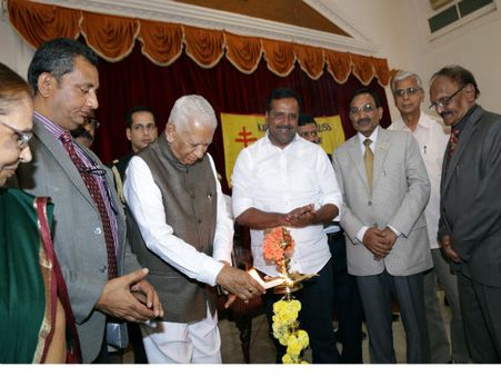 ಹಿಂದಿನ ಕಾಲದ ಆಹಾರ ಪದ್ಧತಿ ರೂಢಿಸಿಕೊಳ್ಳಿ: ವಜುಭಾಯಿ ವಾಲಾ