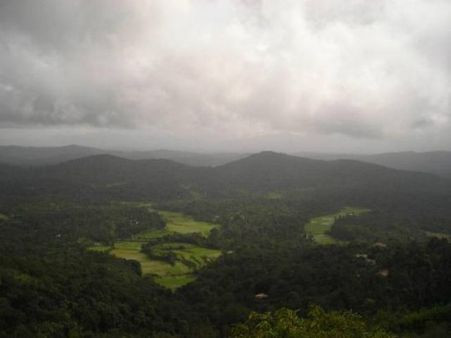 ಮಂಜಿನ ಮಡಿಕೇರಿಯಲ್ಲಿ ಮುದ ನೀಡುವ ತಾಣಗಳು