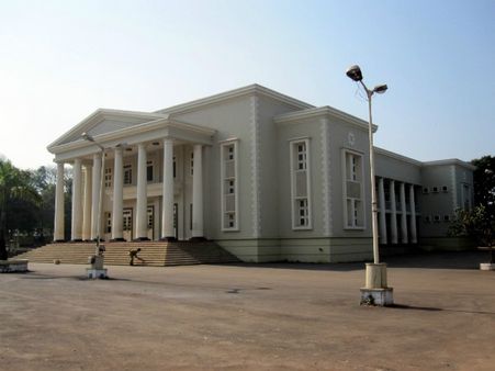 ಮಂಗಳೂರು ಟೌನ್‌ಹಾಲ್ ನವೀಕರಣ ಮುಗಿಯುವುದೆಂದು?