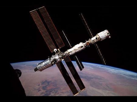 ಆಕಾಶದ 'ಬಿಗ್ ಬಾಸ್ ' ಮನೆ ಬಗ್ಗೆ ಗೊತ್ತಿರದ ಸಂಗತಿಗಳು