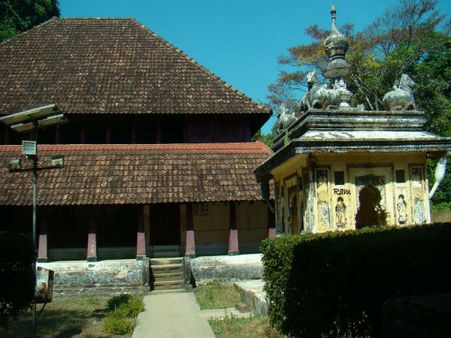 ಮಡಿಕೇರಿಯ ಎರಡು ಶತಮಾನದ ನಾಲ್ಕುನಾಡು ಅರಮನೆ