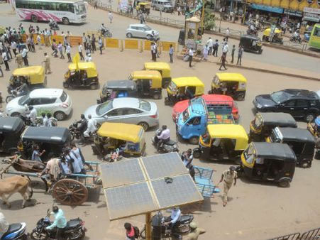 ದೀಪಾವಳಿಗೆ 'ಛೋಟಾ ಬಾಂಬೆ' ಹುಬ್ಬಳ್ಳಿಯಲ್ಲಿ ಹೊಸಕಳೆ!