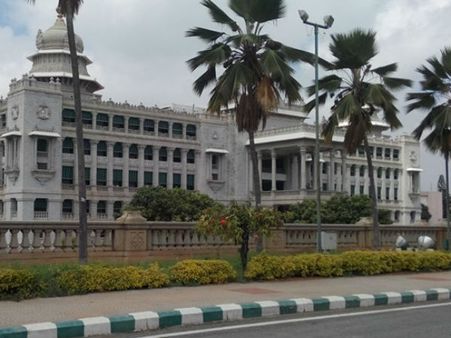 ಗೃಹ ಸಚಿವರ ಕಚೇರಿಯಲ್ಲೇ ಮೊಬೈಲ್ ಕಳ್ಳತನ!