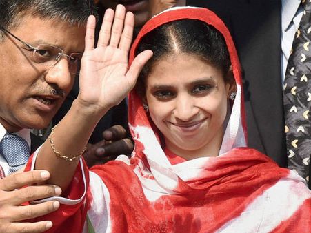 ತವರಿಗೆ ಬಂದ ಗೀತಾ ಪಾಲಕರು ಯಾರು? ಉತ್ತರ ಸಿಕ್ಕಿಲ್ಲ