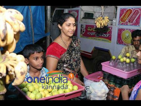 ಮರೆಯಾಗಿದ್ದ ಗೋಲಿ ಸೋಡಾ ಲಕ್ಷದೀಪೊತ್ಸವದಲ್ಲಿ ಪ್ರತ್ಯಕ್ಷ