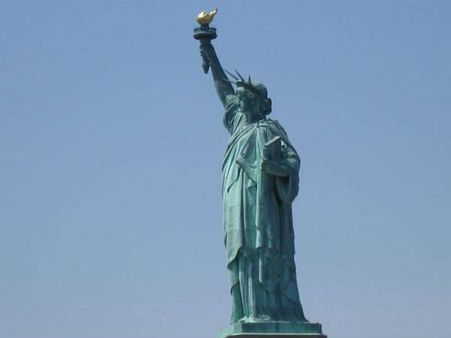 ಅಮೆರಿಕಾದ ಸ್ವಾತ೦ತ್ರ್ಯ ದೇವಿಯ ಕಿರೀಟದಲ್ಲೊ೦ದು ಹೆಜ್ಜೆ !