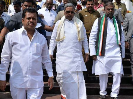 ಡಿವೈಎಸ್‌ಪಿ ಅನುಪಮಾ ಶೆಣೈ ವರ್ಗಾವಣೆ, ಮೌನ ಮುರಿದ ಸಿದ್ದರಾಮಯ್ಯ