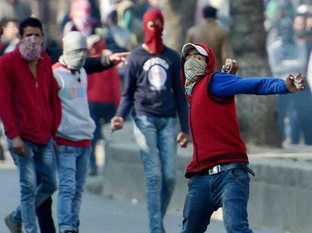 ಜೆಎನ್‌ಯು ಹಗರಣದ ರೂವಾರಿ ಉಮರ್ ಖಾಲೀದ್ ಎಲ್ಲಿ?