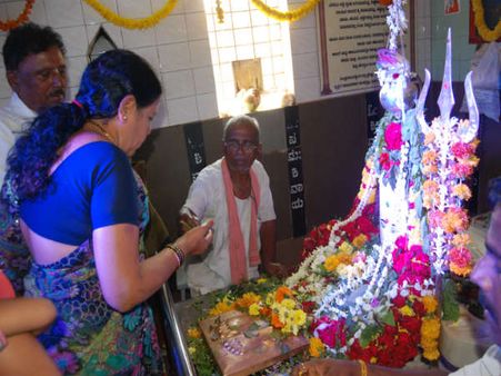 ಹುಬ್ಬಳ್ಳಿ ಜನರ ಭಕ್ತಿಭಾವದ ಮಜ್ಜನದಲ್ಲಿ ಮಿಂದೆದ್ದ ಶಿವ