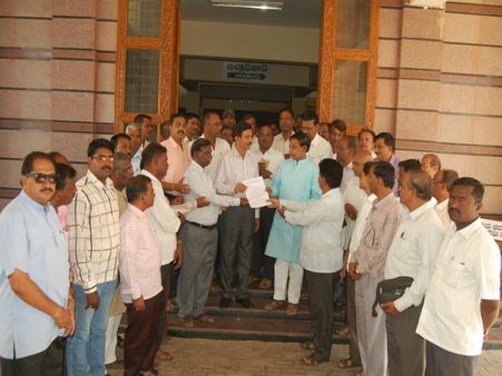 ಪಿಯು ಮೌಲ್ಯಮಾಪನ ಬಹಿಷ್ಕಾರಕ್ಕೆ ನಿರ್ಧರಿಸಿದ ಗದಗ ಉಪನ್ಯಾಸಕರು